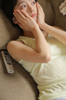 漂亮保姆的韩国3第一集在线看